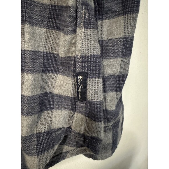 The original BEN SHERMAN 100% cotton Men's L blue/Gray shirt Size L, Chest 48” - Picture 3 of 8